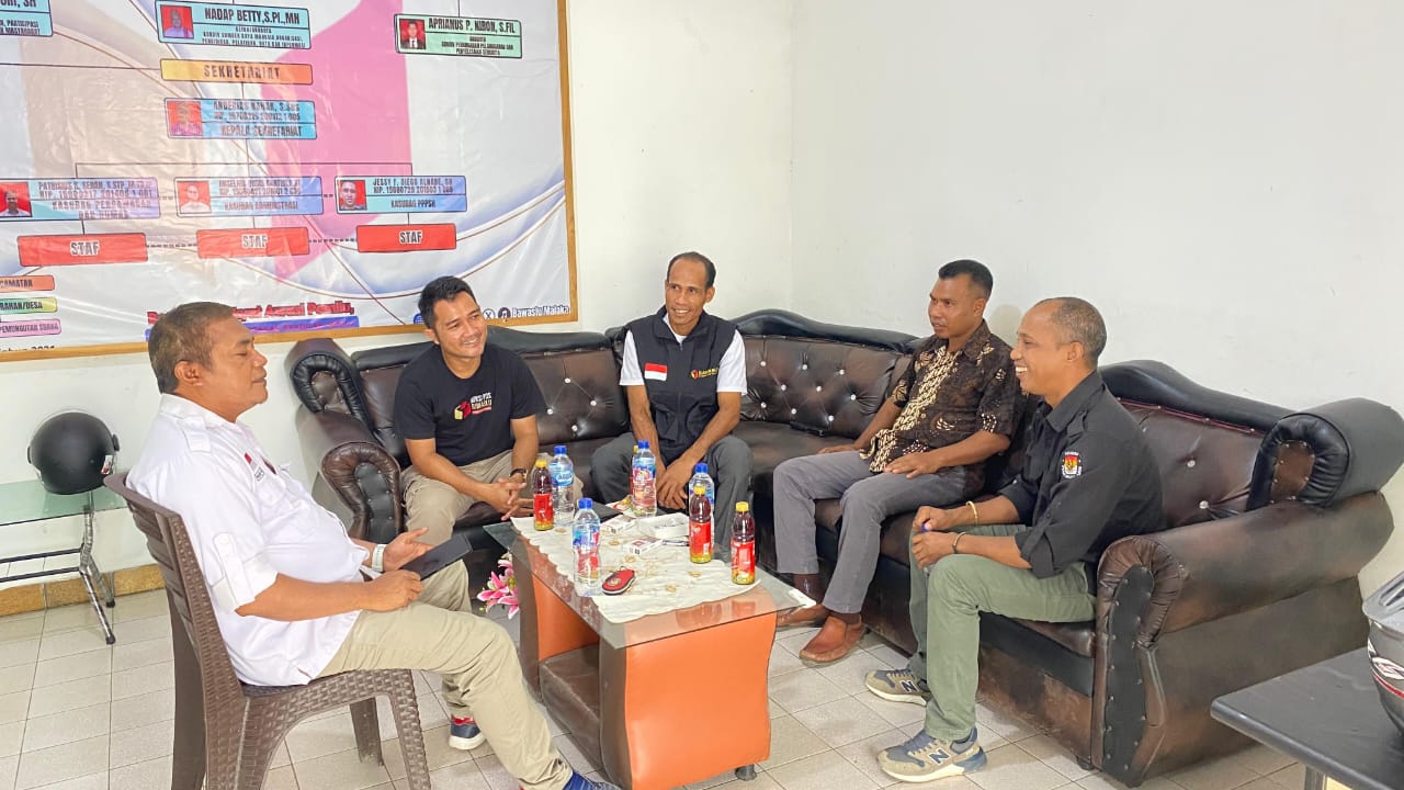 Bawaslu dan KPU Kabupaten Malaka Berkolaborasi Membangun Strategi Validasi Data Pemilih